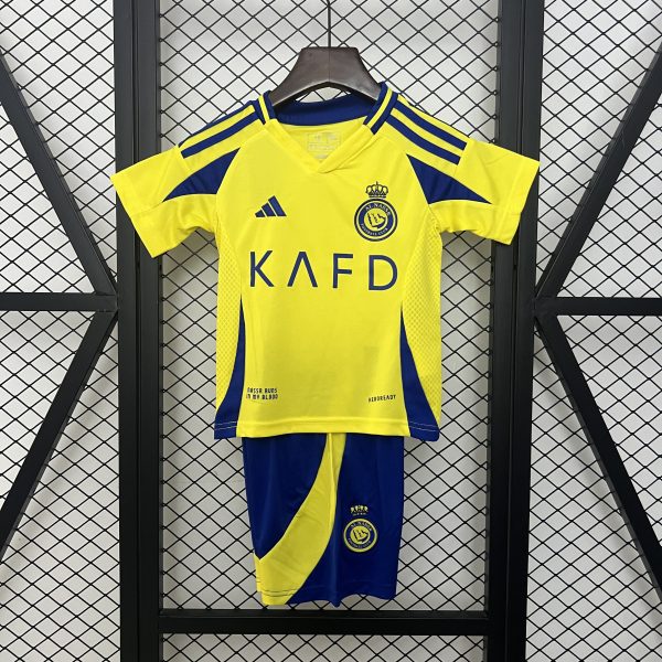 Conjunto infantil Al-Nassr 24/25 Local