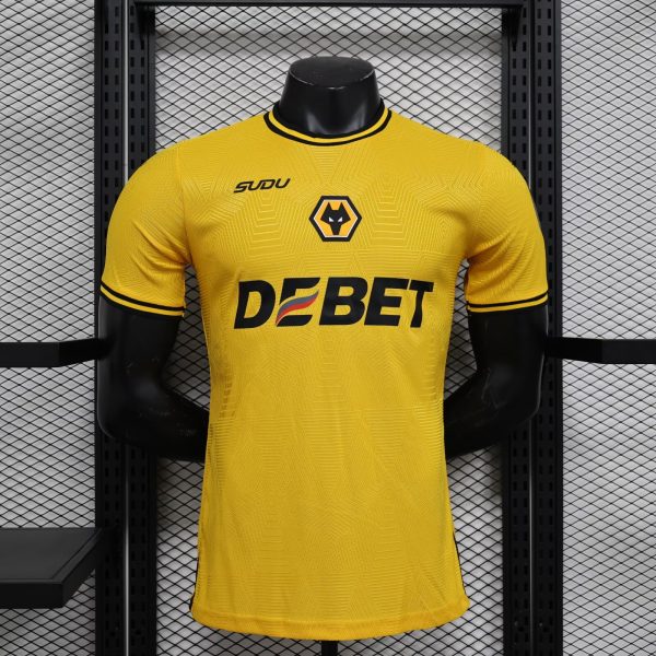 Wolverhampton Wanderers FC 24/25 Local