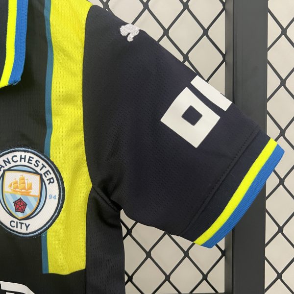 Conjunto infantil Manchester City 24/25 3era equipacion - Imagen 3
