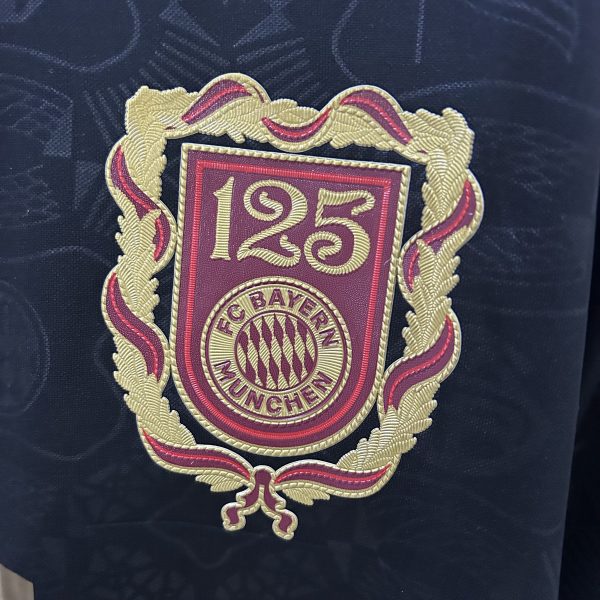 Camiseta Bayern Munich 125 Aniversario Visitante - Imagen 4
